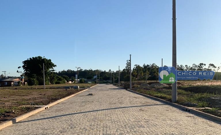 TERRENOS-SAPIRANGA-139.100mil-300m2-Vista Ferrabraz