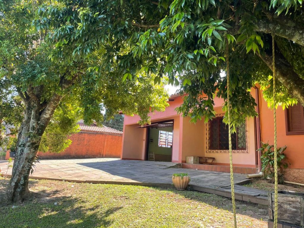 Sapiranga-Casa-189m-3Dorm-Pátio-Piscina