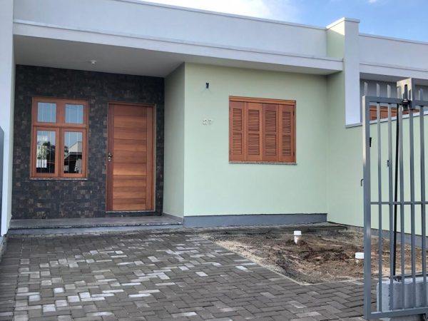 Sapiranga-Casa-2-Dorm-93m²-no-Bairro-São-Luiz